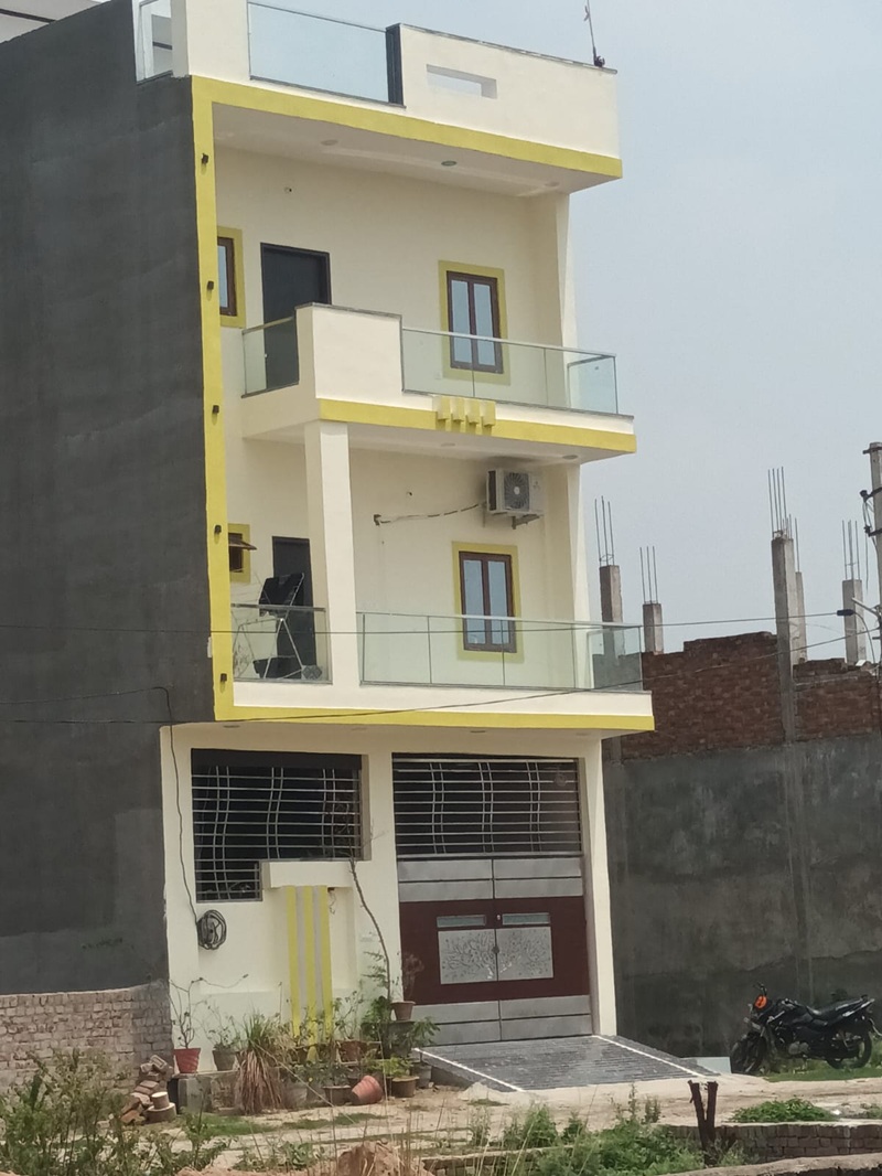 Triple-Floor Urban Residence Completed Residence project in Lucknow